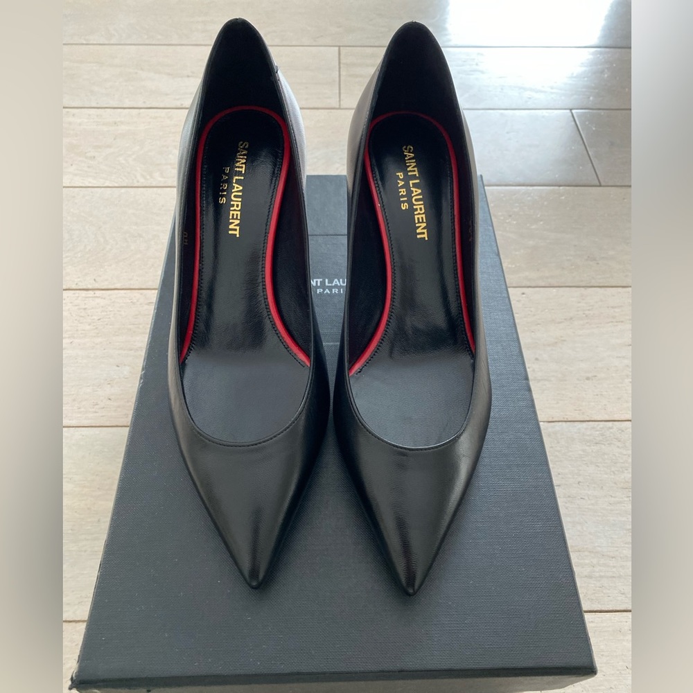 Saint Laurent Paris beautiful classic black mid heel tripon pump